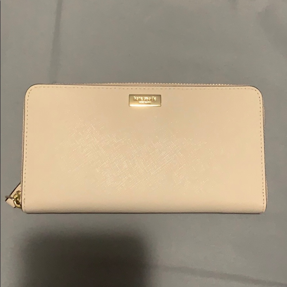 Light pink/nude Kate spade wallet